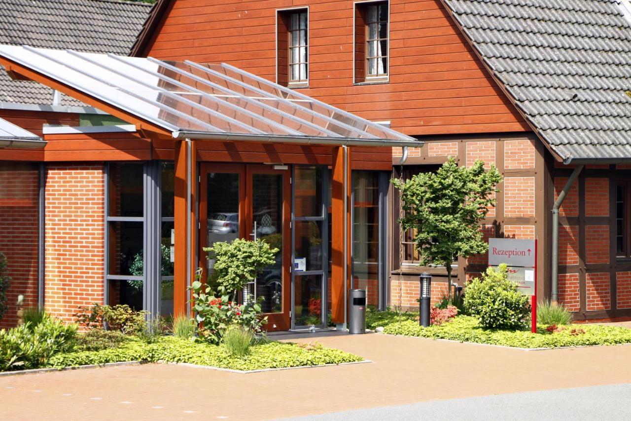 Hotel Landhaus Pollmeyer Friesoythe Buitenkant foto